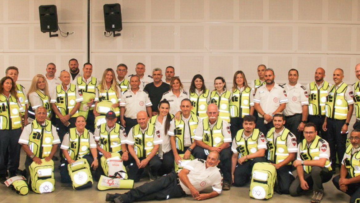 מעבים את מערך הסיוע הרפואי של מגן דוד אדום במועצה האזורית מטה אשר ...