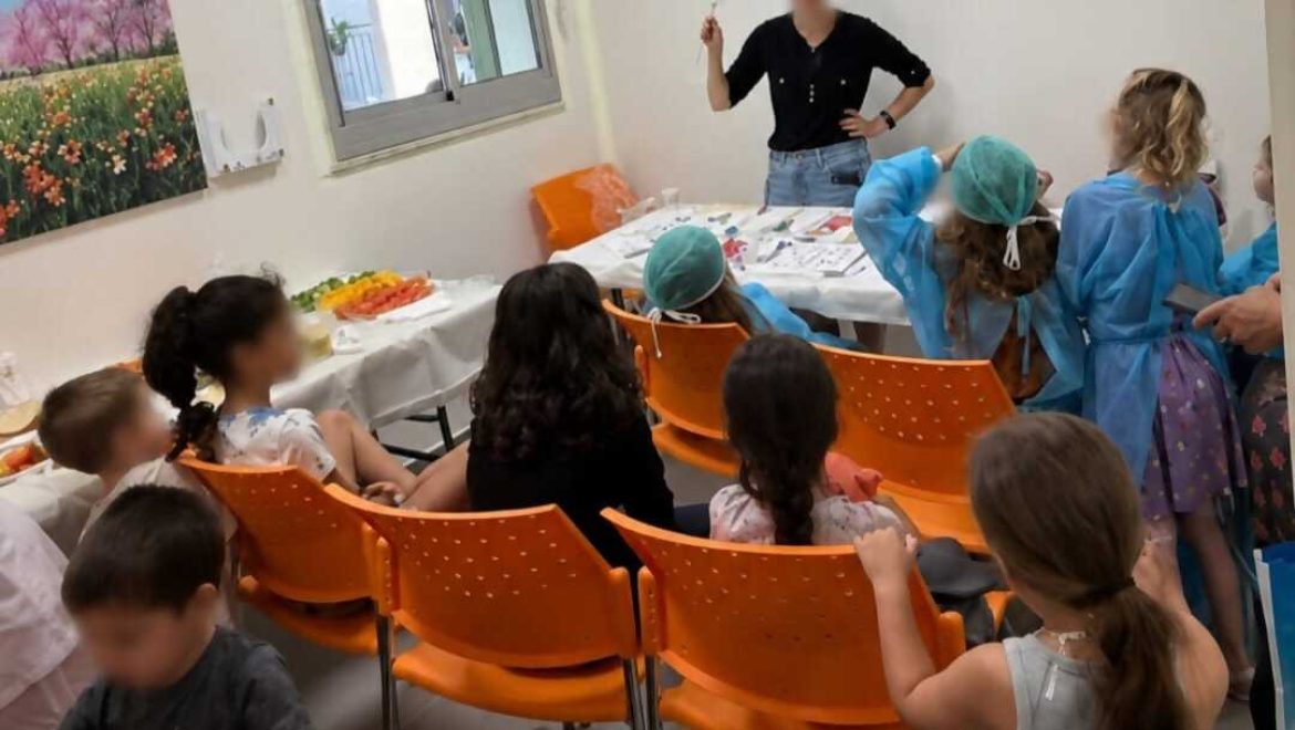 פעילות "בית חולים לדובים" ביוקנעם – חוויה של ממש לילדים!