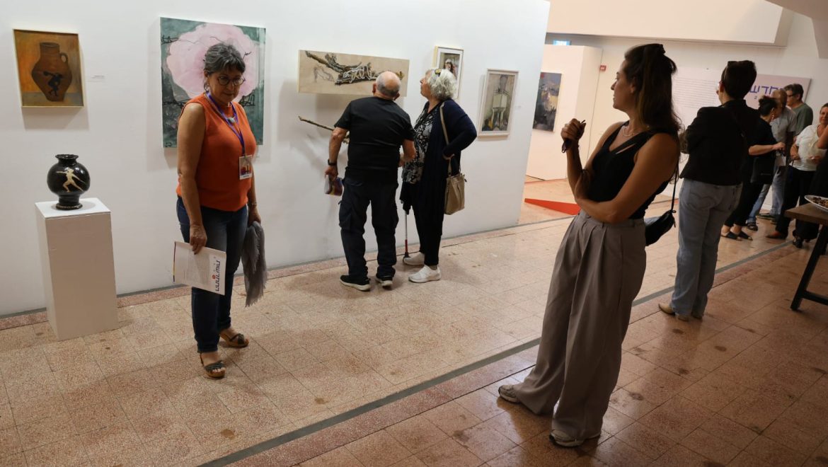 נפתחה תערוכת אומני ואומניות העמק: "התחדשות"